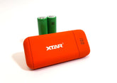 Xtar PB2 - 7000 mAh Powerbank & Li-Ion Ladegerät (Orange)+2x MJ1 3500 mAh