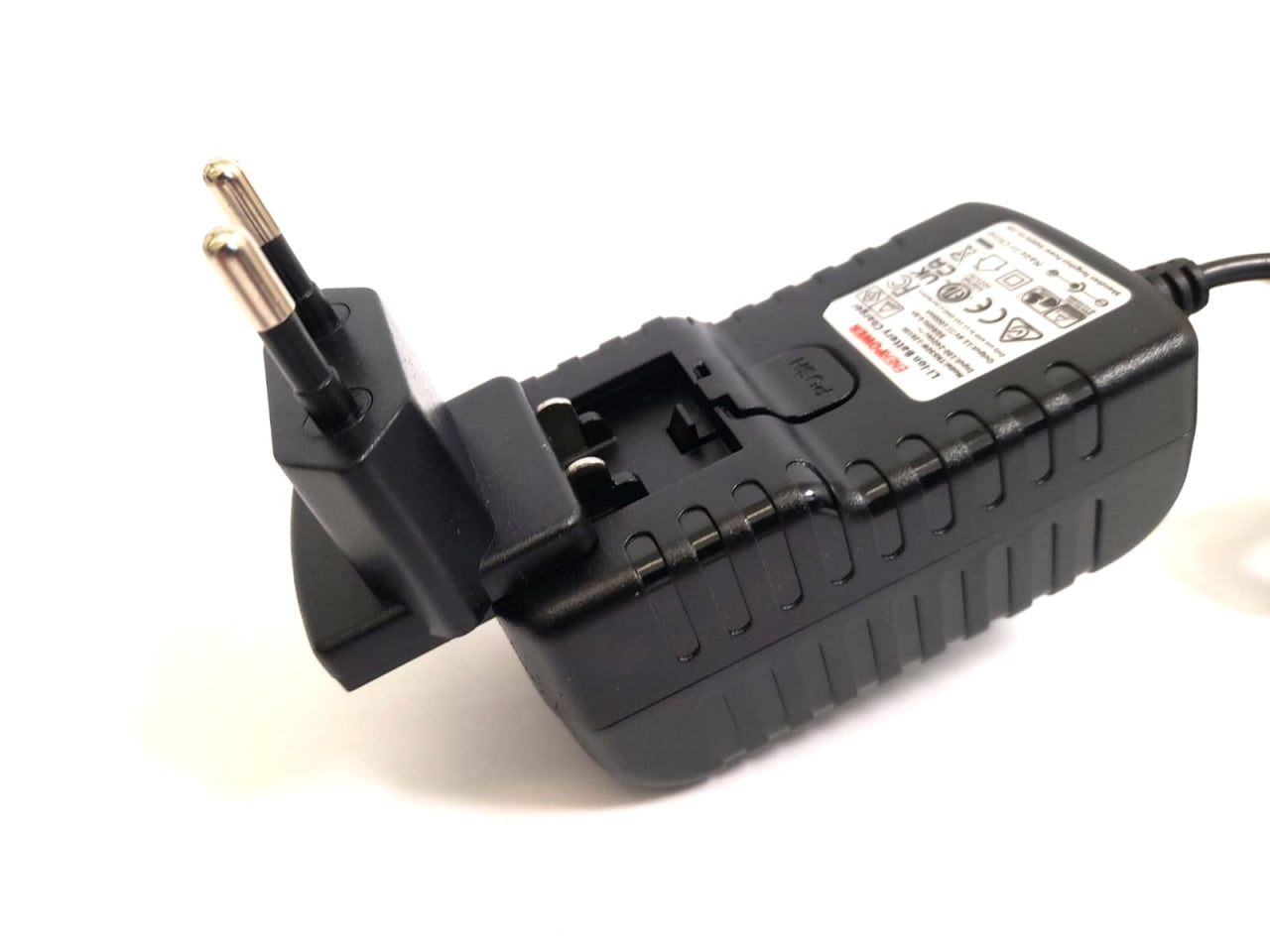 3S 1A DC Rundstecker (12,6V) Ladegerät 10,8V-11,1V für Li-Ion-Akkus Wall International