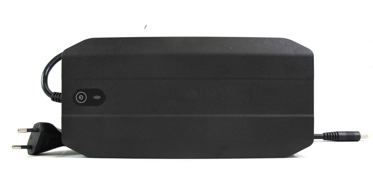 58,8V 4,2A XLR-3 Atnen Li-Ion Ladegerät (250 Watt) ohne Lüfter