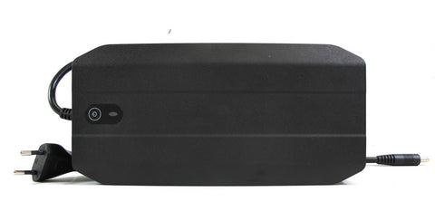 58,8V 4,2A XLR-3 Atnen Li-Ion Ladegerät (250 Watt) ohne Lüfter