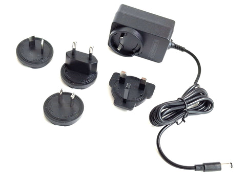 2S 2A International (8,4V) Steck Ladegerät für Li-Ion / Li-Po Akkus 7,2V-7,4V (GS, CB, ETL)