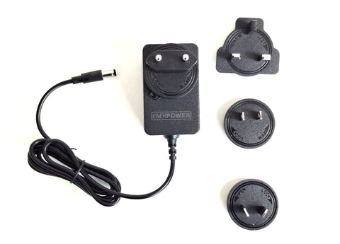 2S 2A International (8,4V) Steck Ladegerät für Li-Ion / Li-Po Akkus 7,2V-7,4V (GS, CB, ETL)