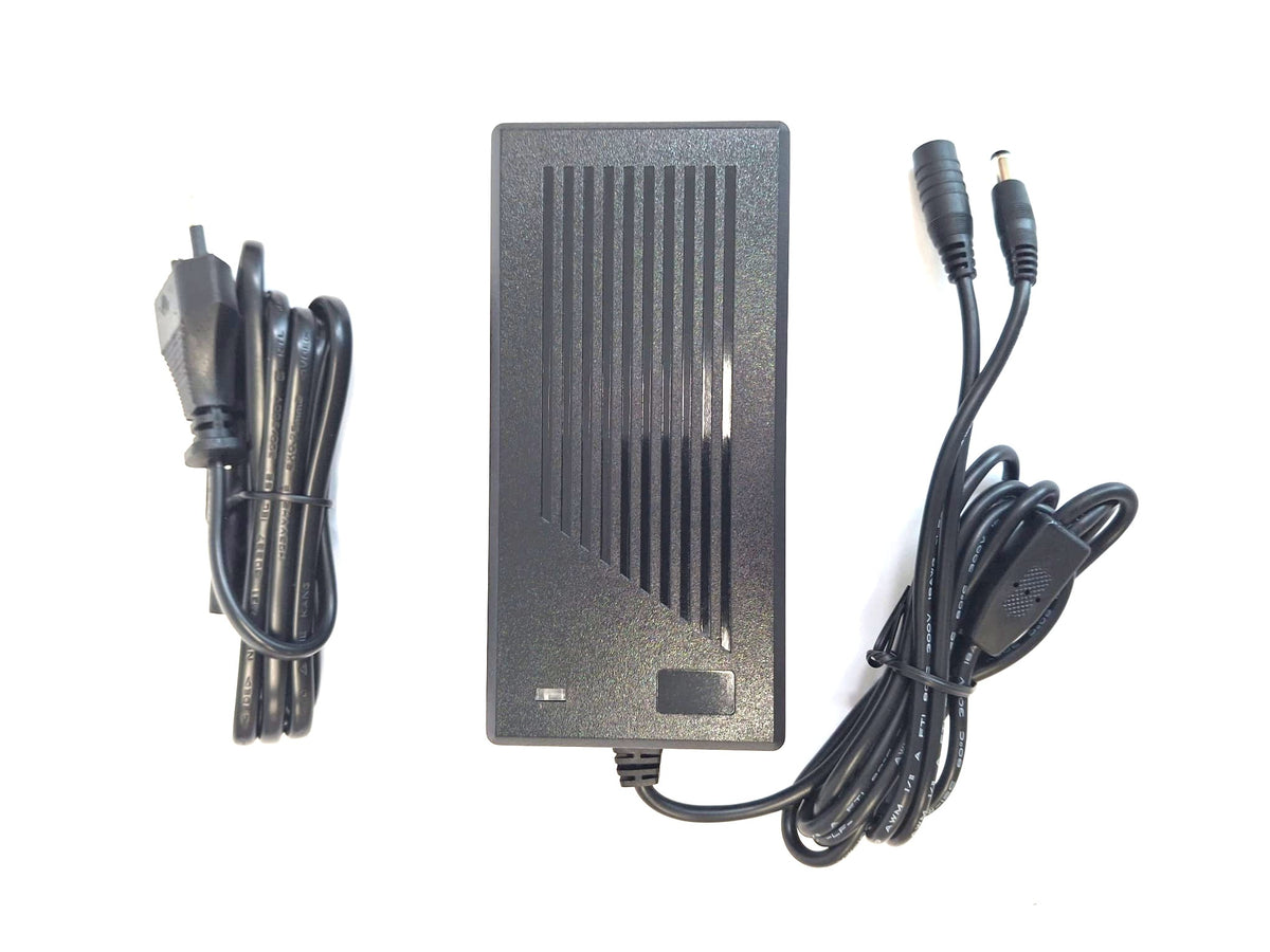 4S 4A DC Rundstecker weiblich / männlich (16,8V) Li-Ion Ladegerät ENERpower Desk-Top