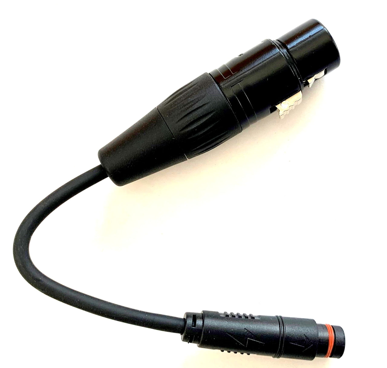 Adapter XLR-3 (weiblich) auf Zenith 3-Pins (männlich) - Enerprof