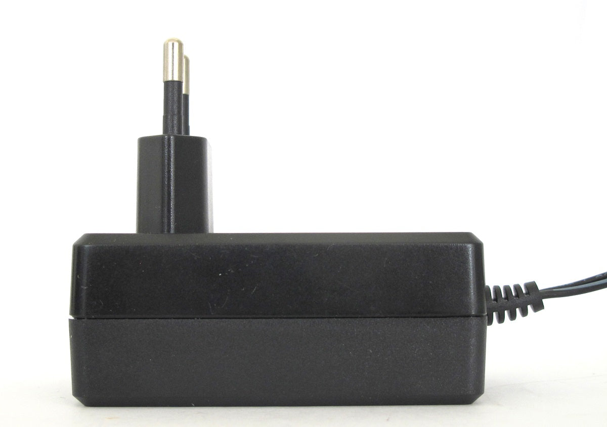 Eufy HomeVac S11 Ersatznetzteil 30V AC-DC 0,5A Ausgang (15W) 5.5 x 2,1 mm EU (GS)