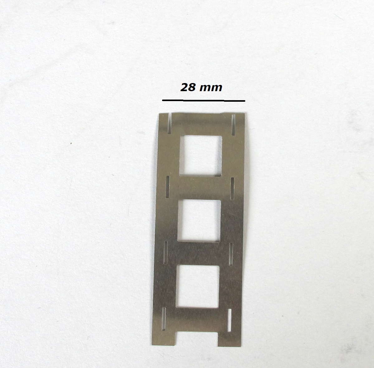 Rein-Nickel 201 2P (28 mm breit x 0,15 mm) Länge 1 Meter für 18650 Akkuzellen